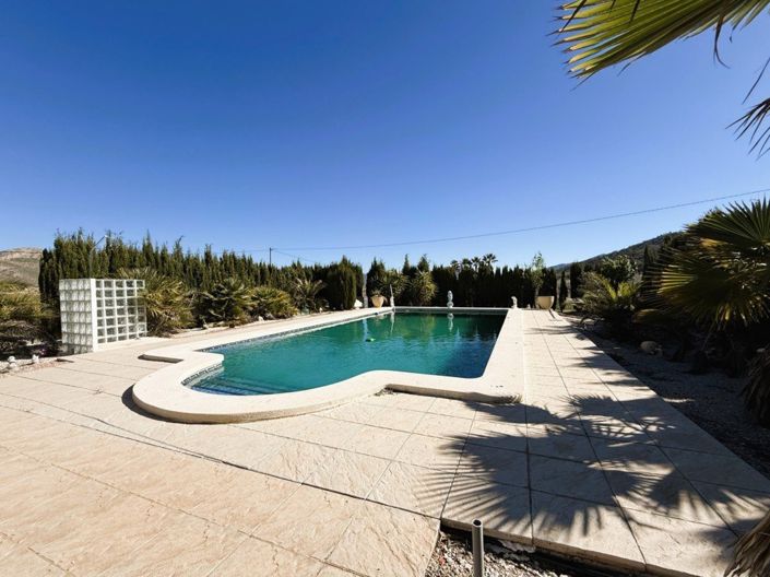 Image No.7-4 Bed Villa for sale