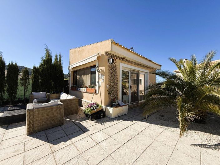 Image No.8-4 Bed Villa for sale