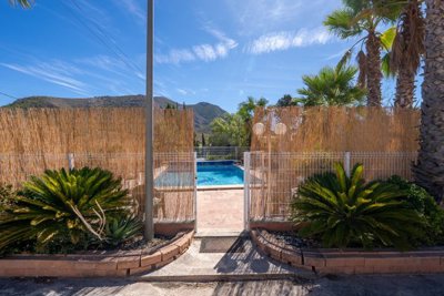 4102cavehousewpoolguestcasitaandgarage2509262