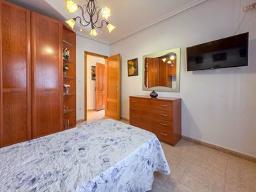 41013bedtownhouseinpinoso250926172301cf337710
