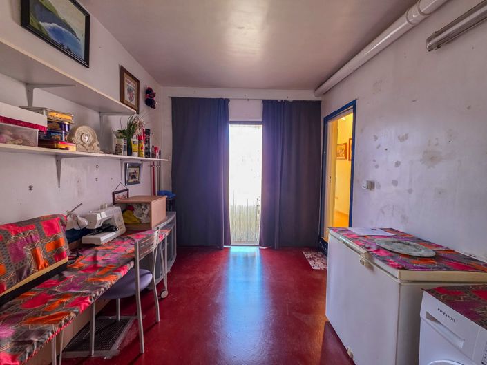 Image No.21-3 Bed Townhouse for sale