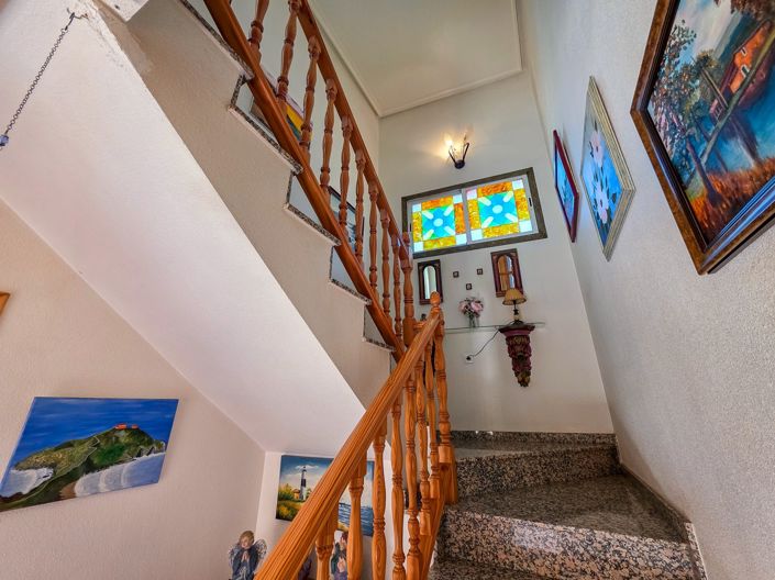 Image No.22-3 Bed Townhouse for sale