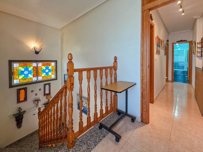 Image No.23-3 Bed Townhouse for sale