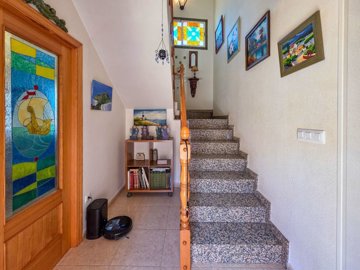 41013bedtownhouseinpinoso250926172301cf33776