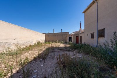 4108largetownhouseincanadadeltrigo28092618552