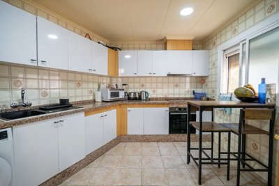 41123bedapartmentinalguena300926174415cf33841