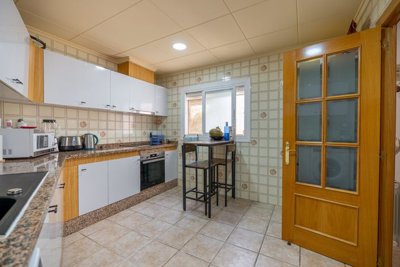 41123bedapartmentinalguena300926174415cf33841