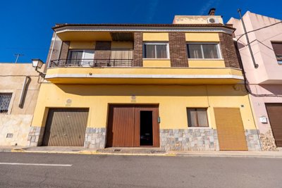 41094bedtownhouseinpinoso290926163523cf338129