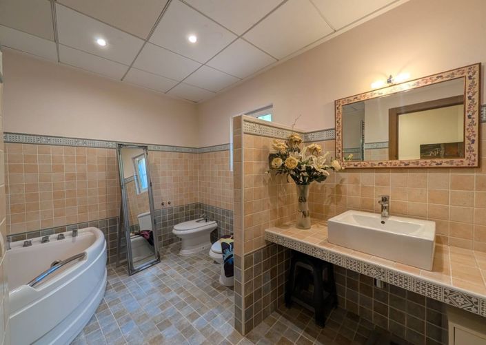 Image No.16-4 Bed Villa for sale