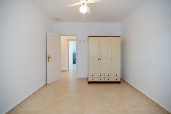 Image No.26-3 Bed Villa for sale