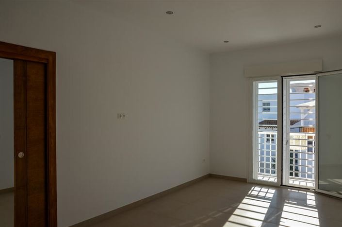 Image No.13-4 Bed Villa for sale