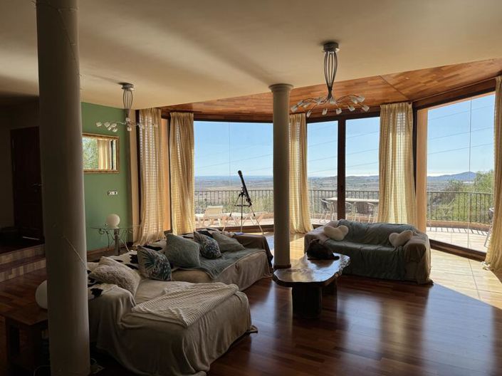 Image No.17-5 Bed Villa for sale