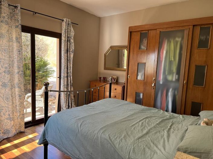 Image No.40-5 Bed Villa for sale