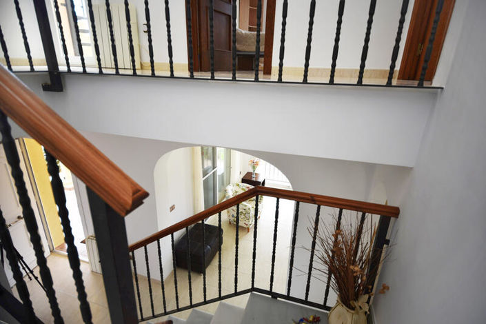 Image No.10-4 Bed Villa for sale