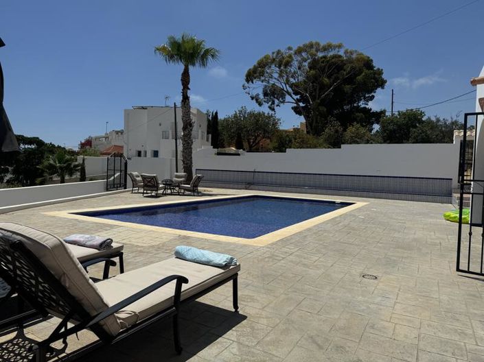 Image No.53-4 Bed Villa for sale