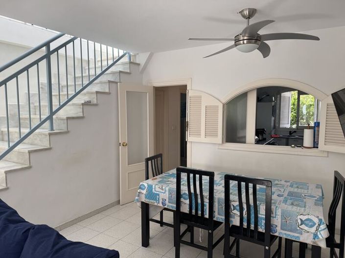 Image No.24-3 Bed Townhouse for sale