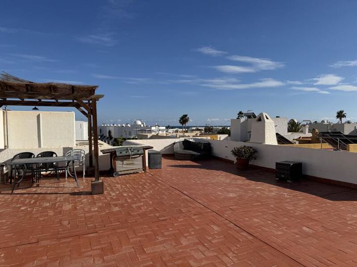 Image No.6-7 Bed Villa for sale