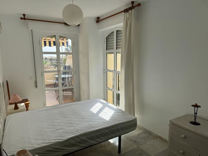 Image No.31-2 Bed Apartment for sale