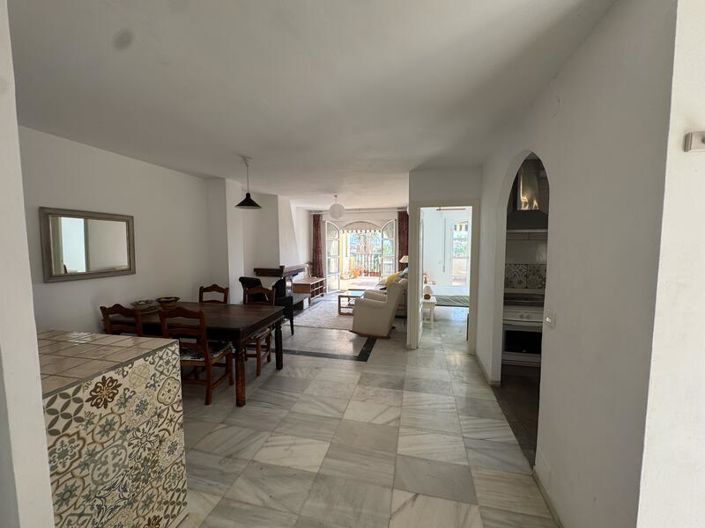 Image No.47-2 Bed Apartment for sale