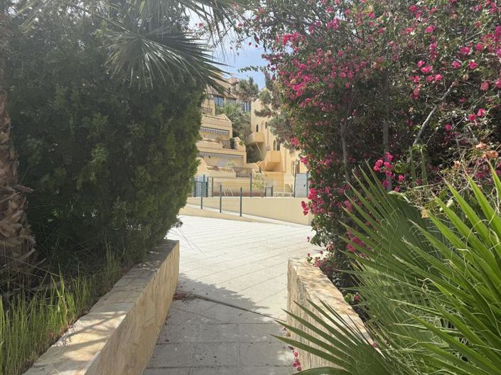 Image No.9-2 Bed Apartment for sale