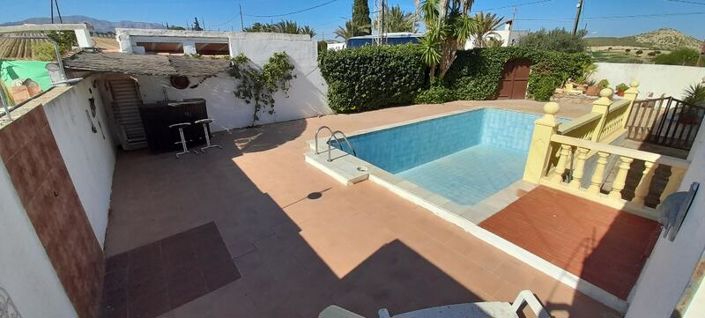 Image No.6-5 Bed Villa for sale