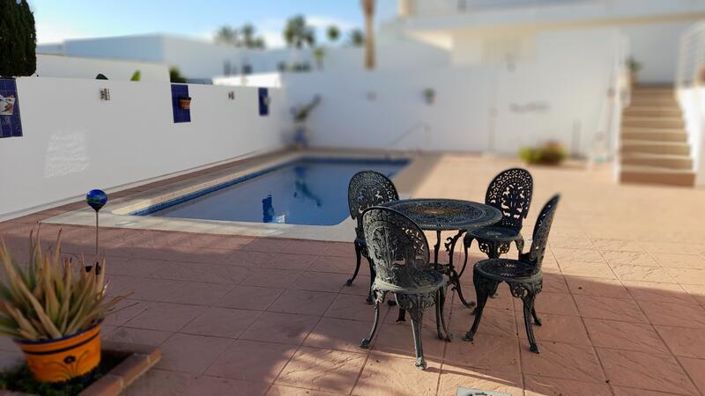 Image No.2-3 Bed Property for sale