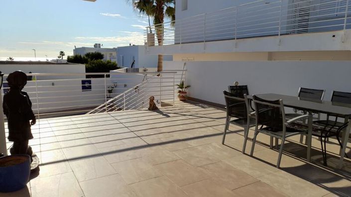 Image No.5-3 Bed Property for sale