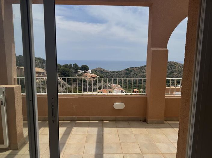 Image No.10-1 Bed Apartment for sale