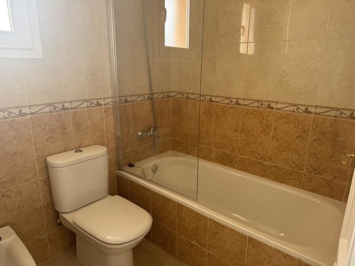 Image No.17-1 Bed Apartment for sale