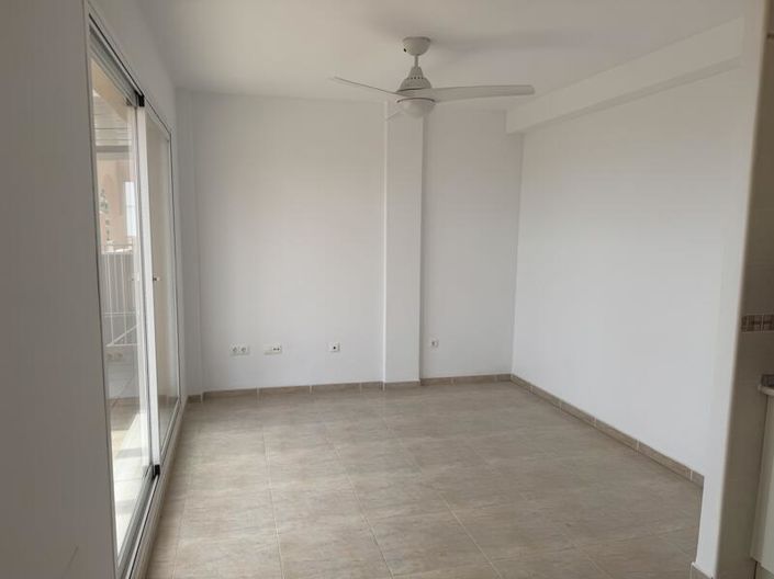 Image No.41-1 Bed Apartment for sale