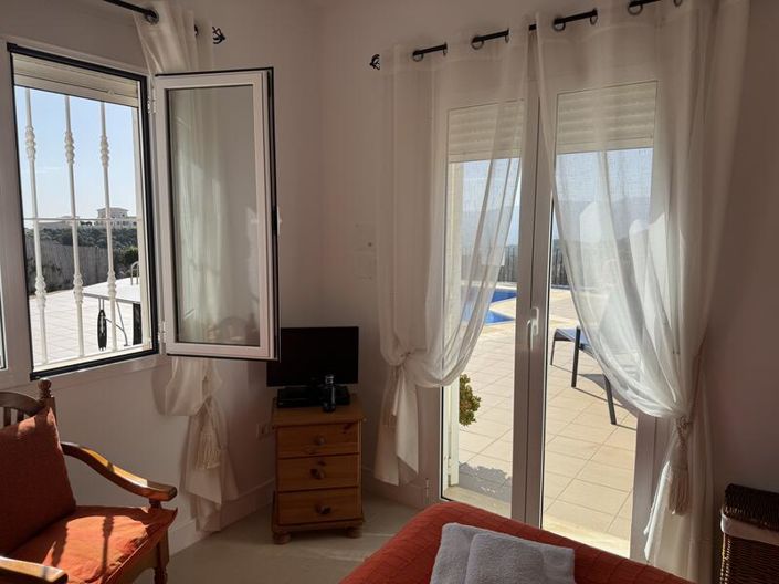 Image No.38-4 Bed Villa for sale