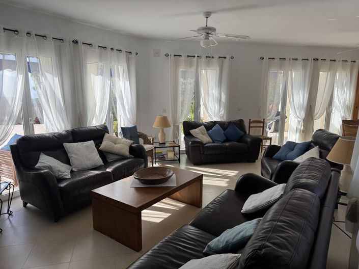 Image No.47-4 Bed Villa for sale