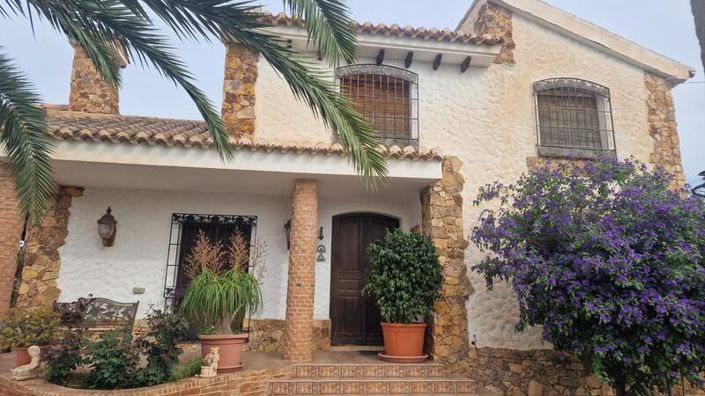 Image No.8-Villa de 4 chambres à vendre à Zurgena