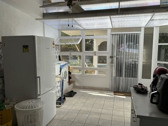 Image No.14-10 Bed Villa for sale