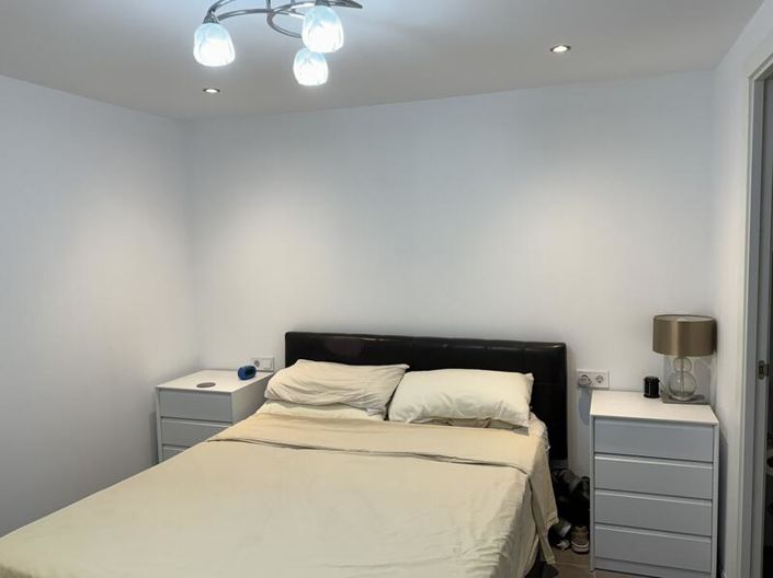 Image No.20-10 Bed Villa for sale