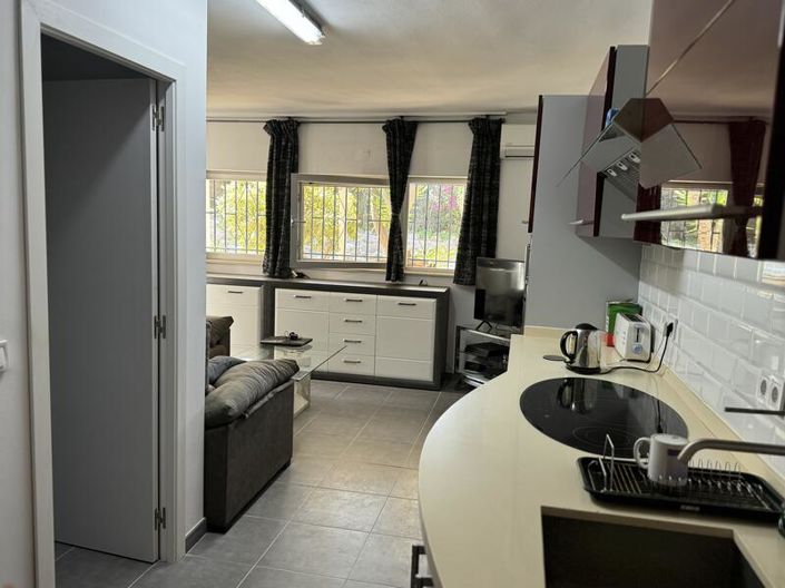 Image No.24-10 Bed Villa for sale