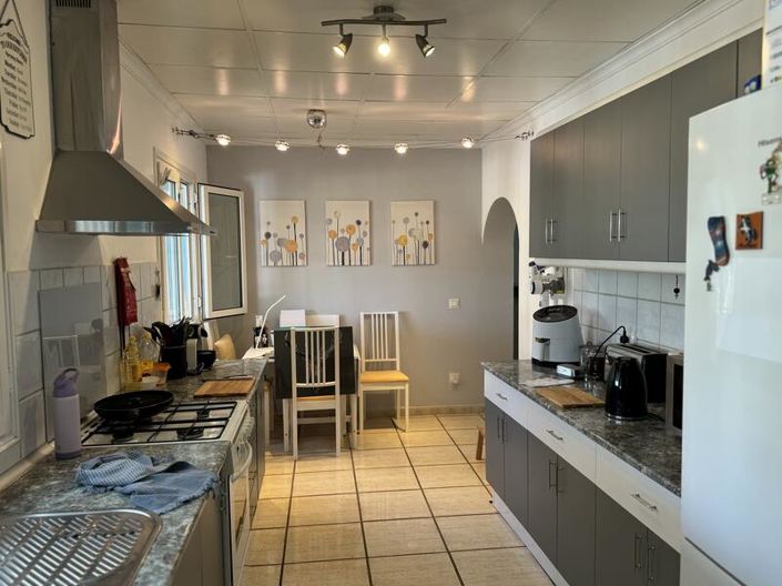 Image No.28-10 Bed Villa for sale