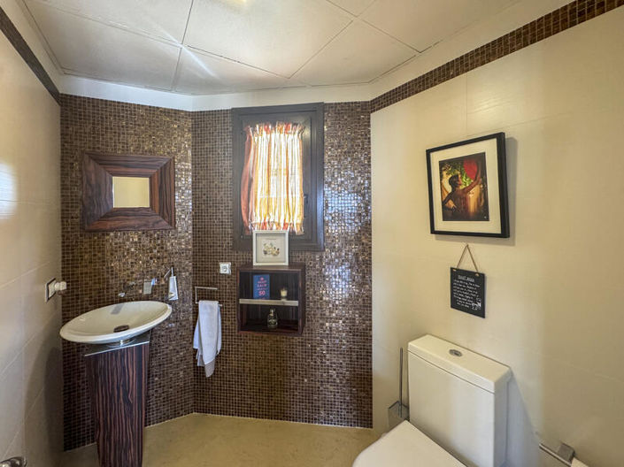 Image No.15-4 Bed Villa for sale