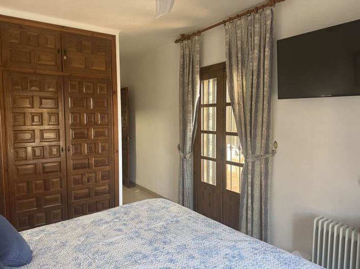 Image No.22-2 Bed Apartment for sale