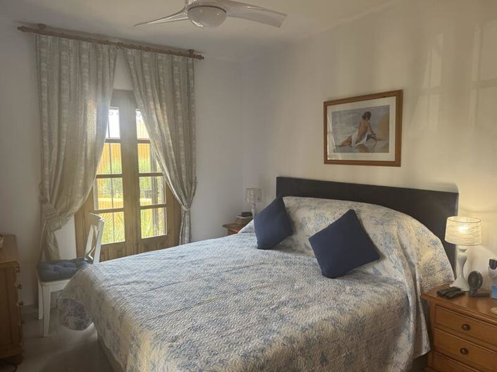 Image No.23-2 Bed Apartment for sale