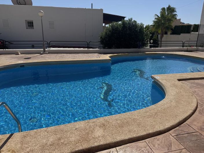 Image No.51-3 Bed Townhouse for sale