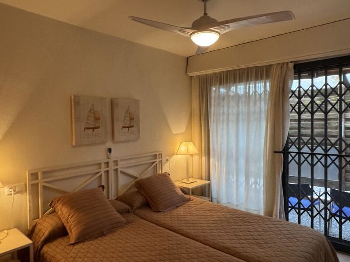 Image No.20-3 Bed Apartment for sale