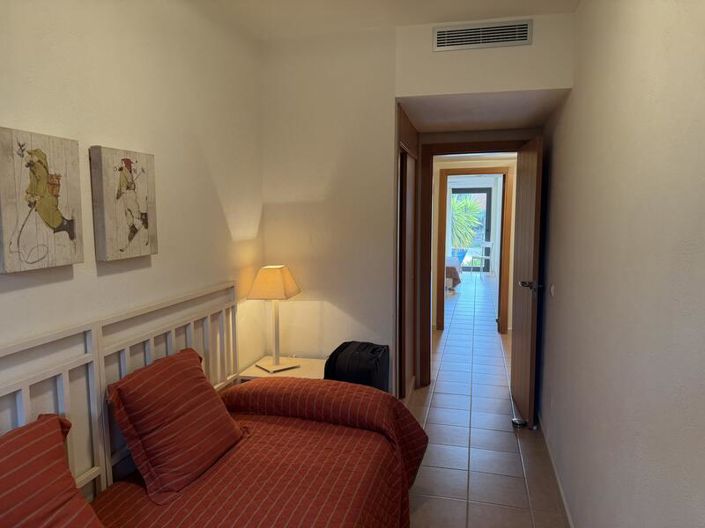 Image No.25-3 Bed Apartment for sale