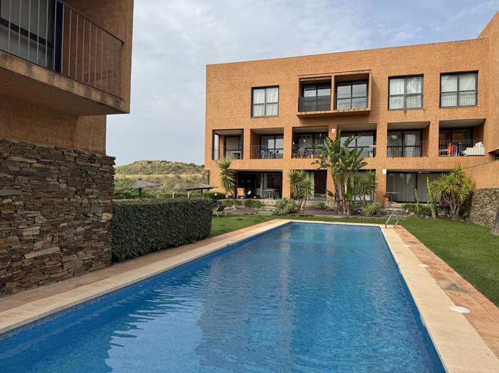 Image No.40-3 Bed Apartment for sale