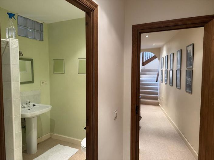 Image No.19-4 Bed Villa for sale