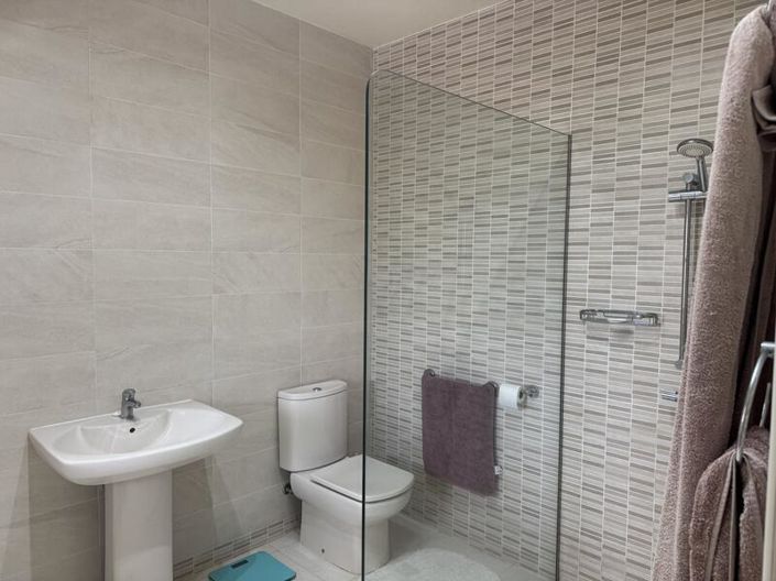 Image No.40-4 Bed Villa for sale