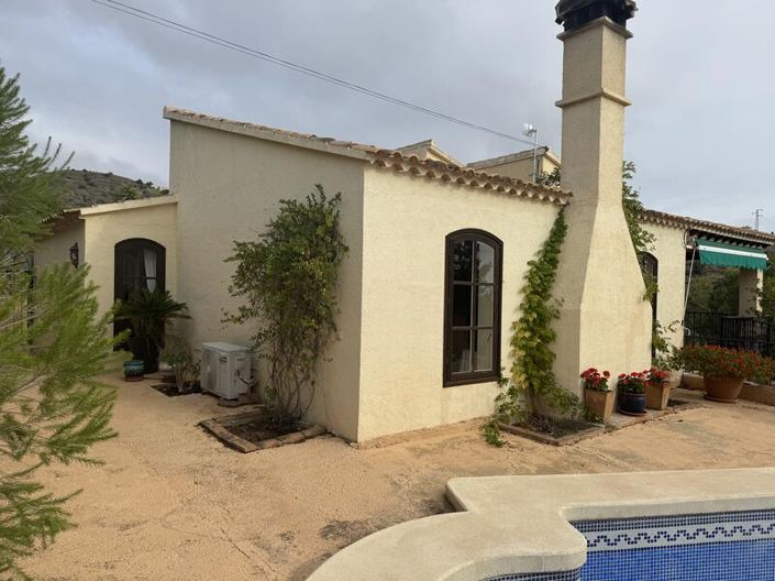 Image No.53-4 Bed Villa for sale