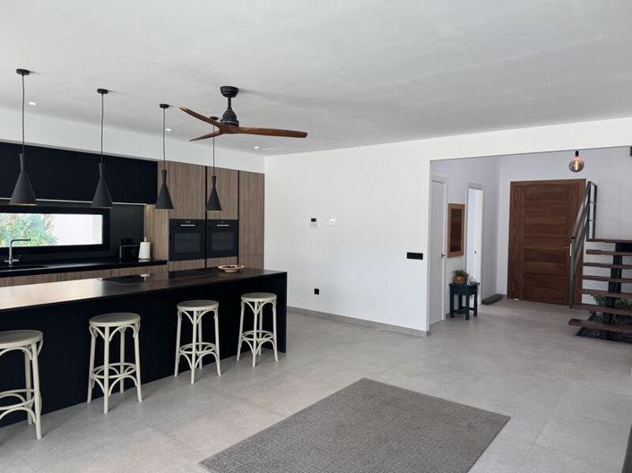 Image No.27-4 Bed Villa for sale