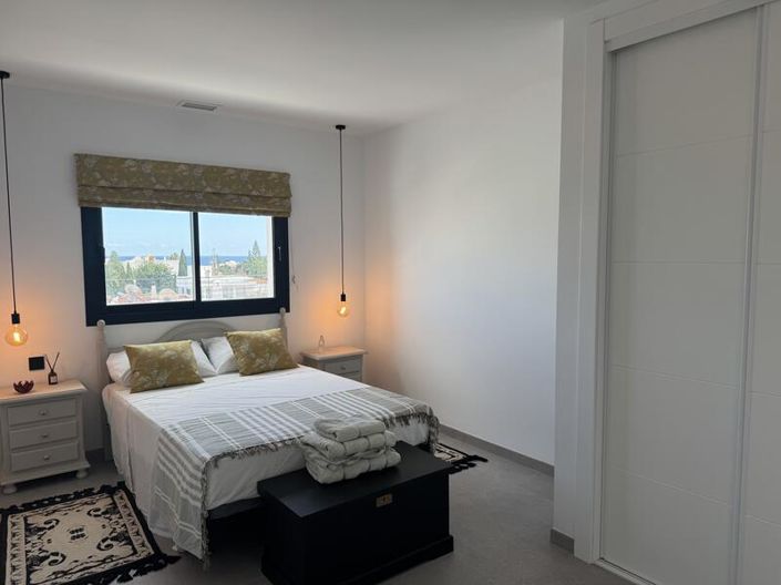 Image No.30-4 Bed Villa for sale