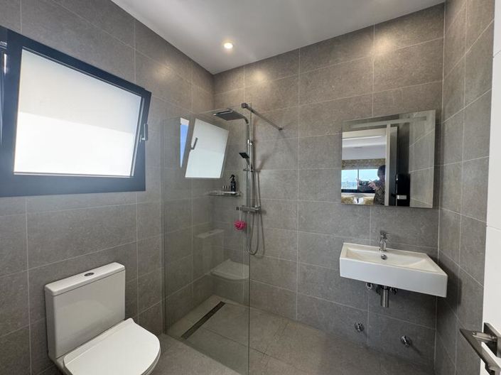 Image No.34-4 Bed Villa for sale